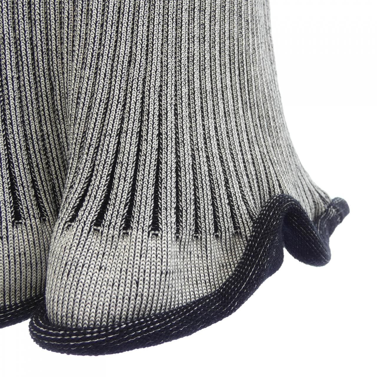 ルイヴィトン LOUIS VUITTON リブドニットトランペットヘム FMKZ98LJ3 スカート