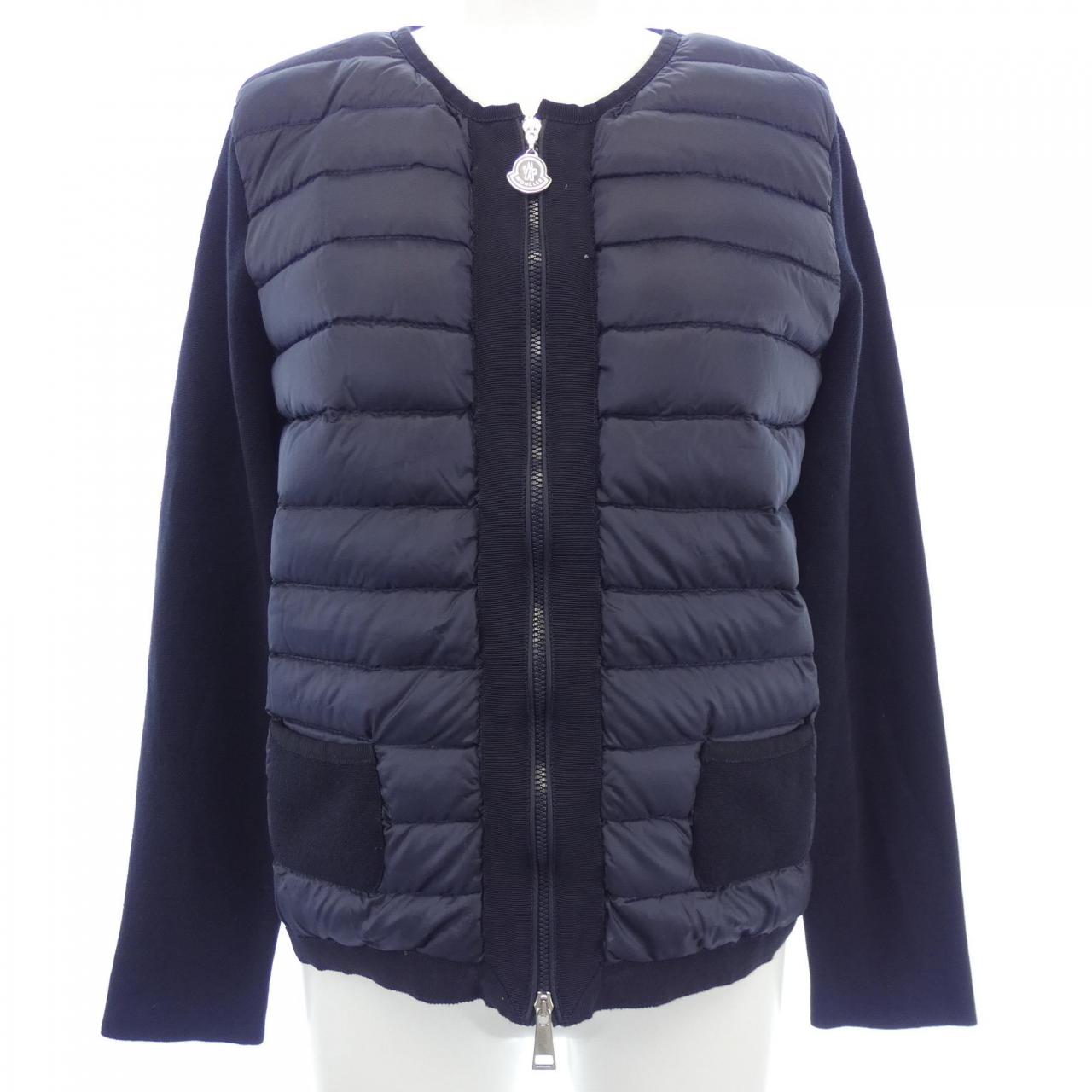 モンクレール MONCLER ダウンジャケット