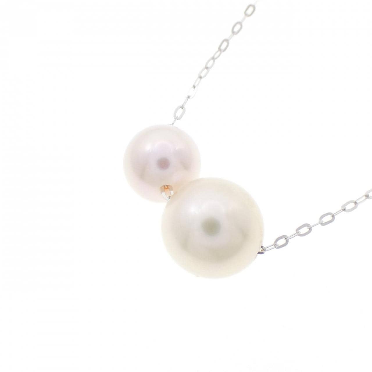 K18WG Akoya pearl necklace
