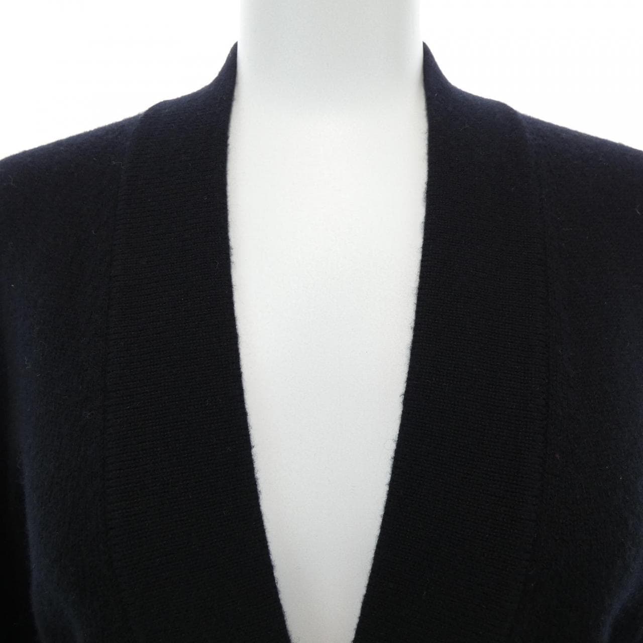 シャネル CHANEL METIERS D'ART LOOK52 P73102K10512 カーディガン