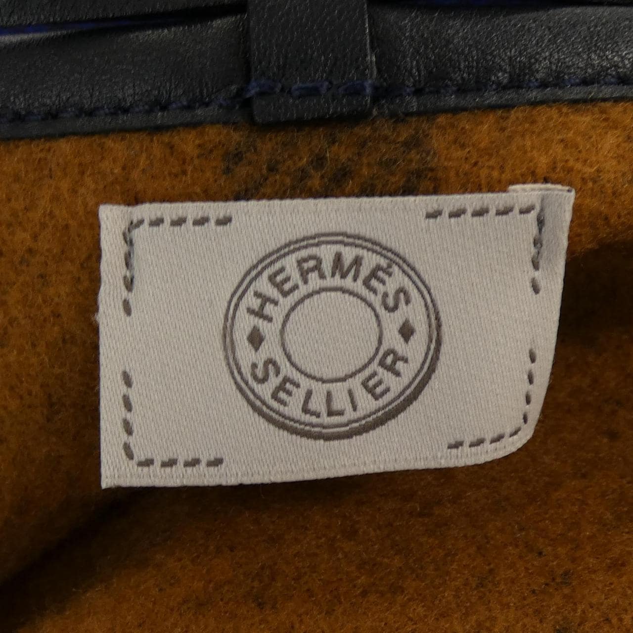 エルメス HERMES ROCABAR HERMES SELLIER H700100E ロカバール ケープ