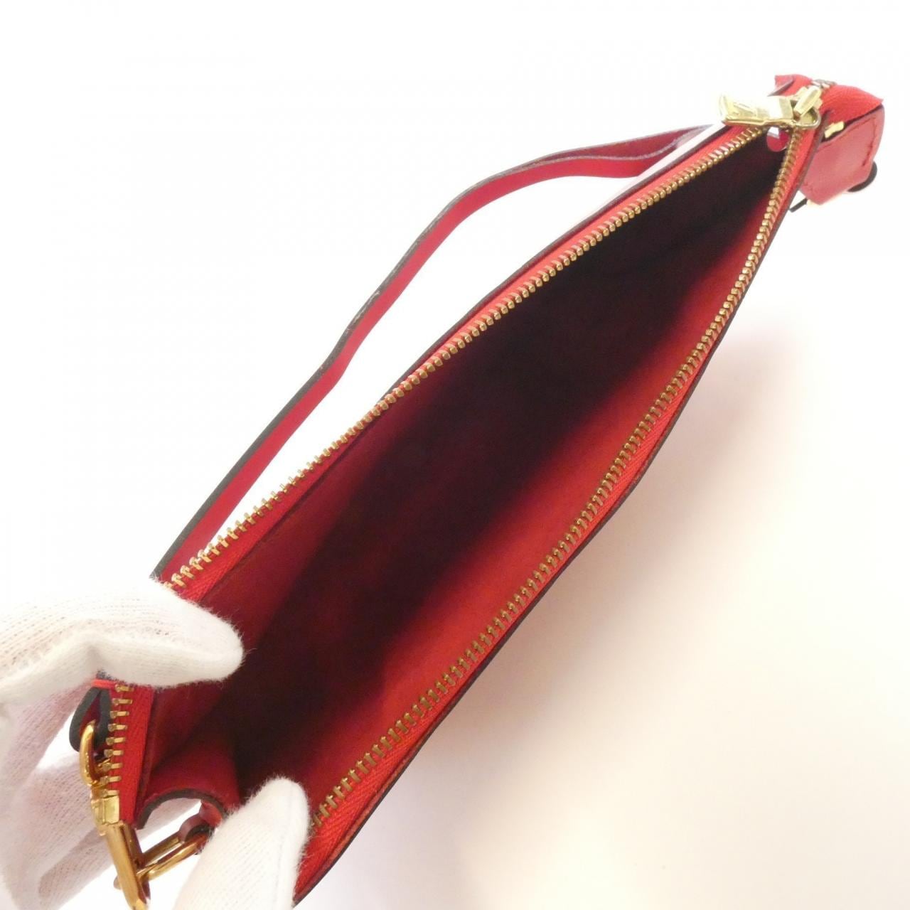 ルイヴィトン エピ ポシェット アクセソワール 24cm M52947 アクセサリーポーチ