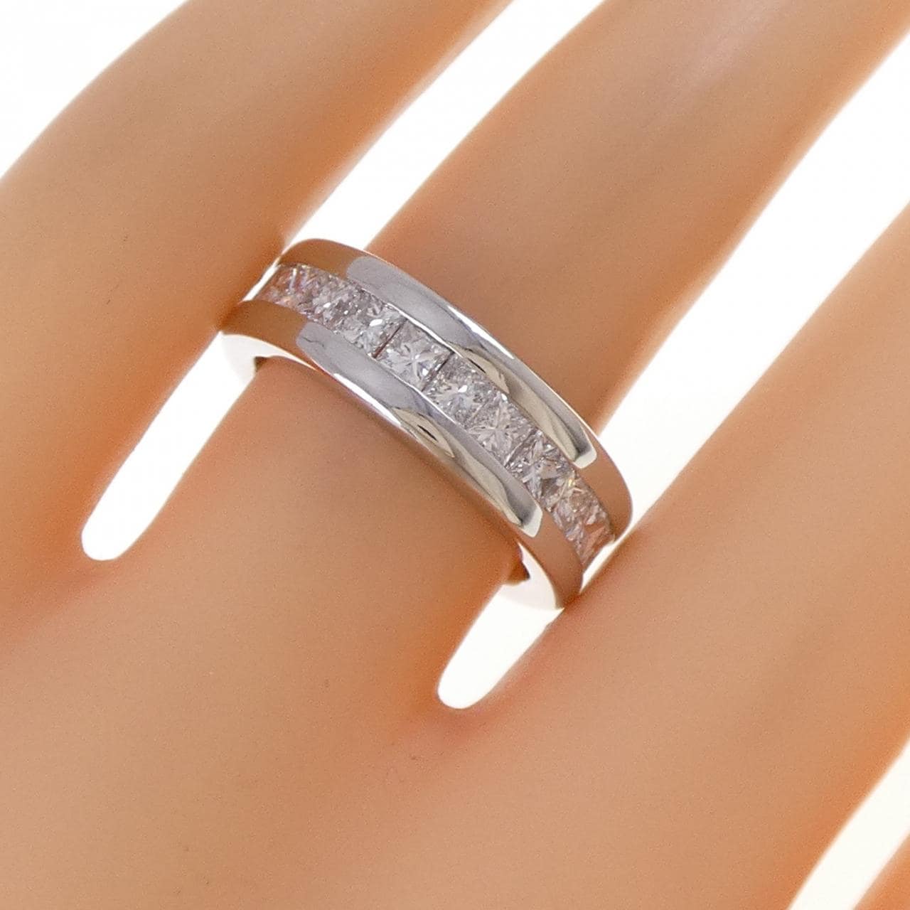 PT900 ダイヤモンド リング 2.00CT