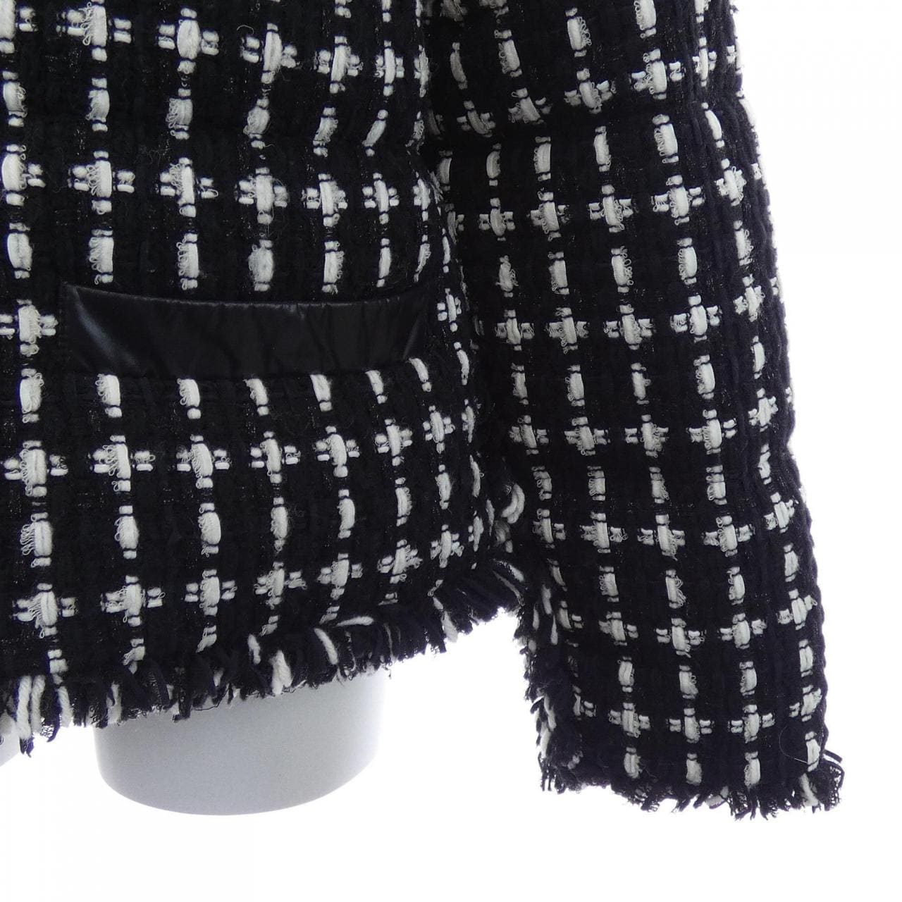 モンクレール MONCLER GINAVELLE ダウンジャケット