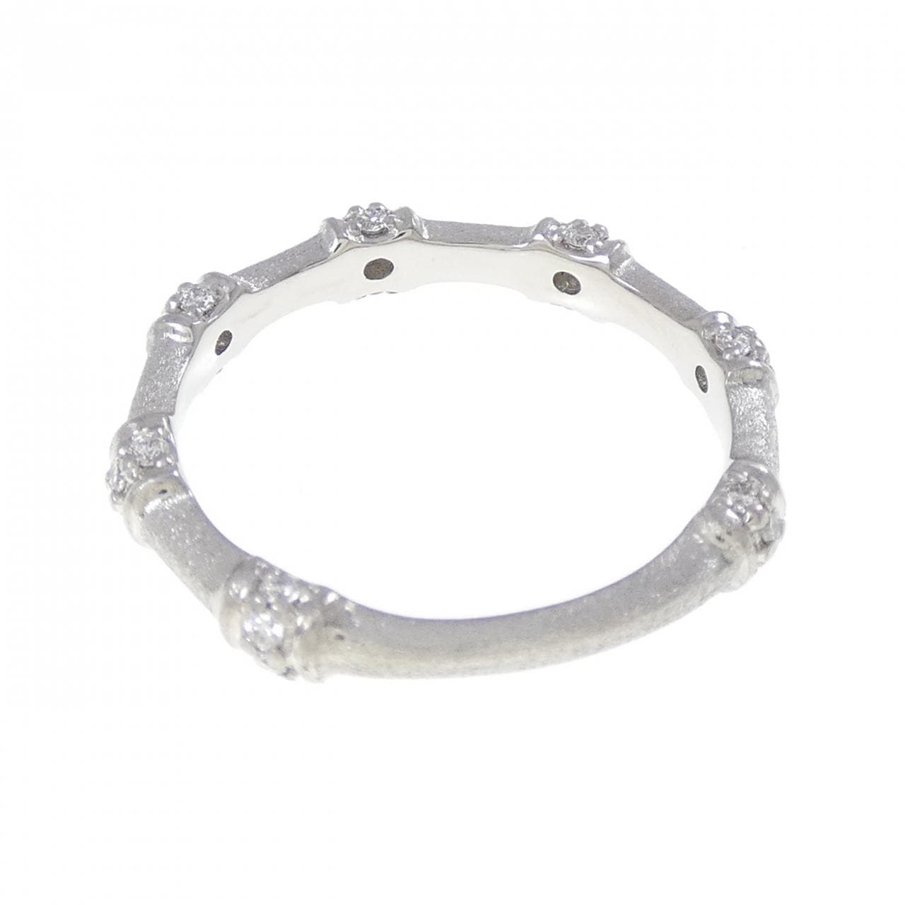 ジーエスティービー ダイヤモンド リング 0.22CT