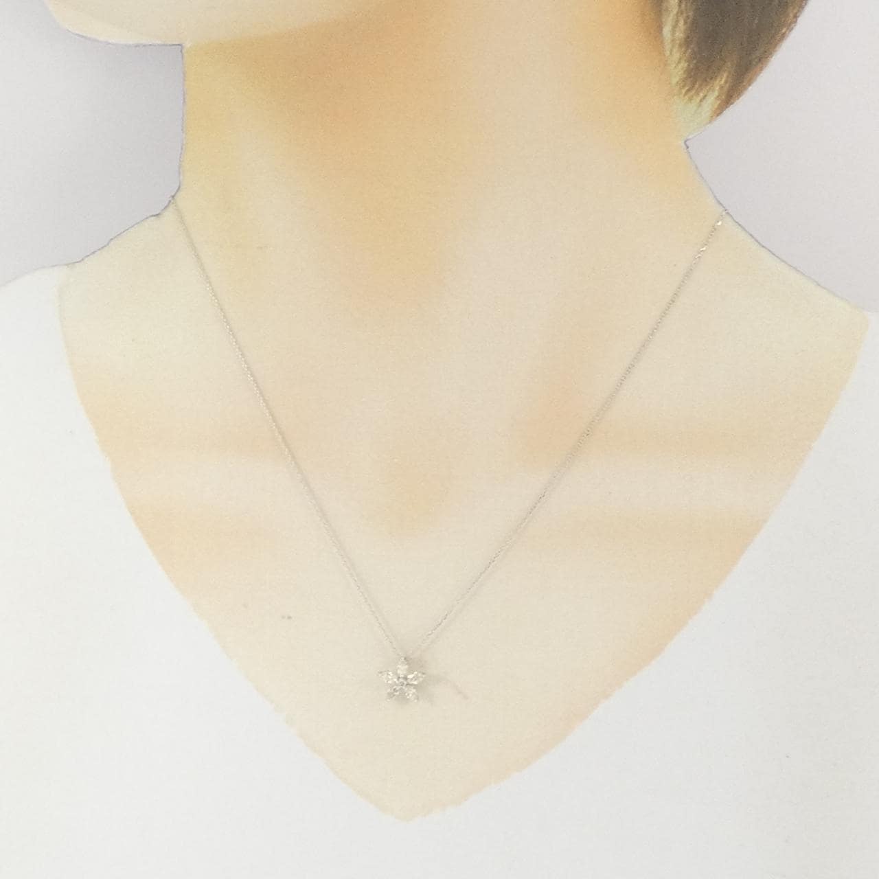 K18WG フラワー ダイヤモンド ネックレス 0.50CT