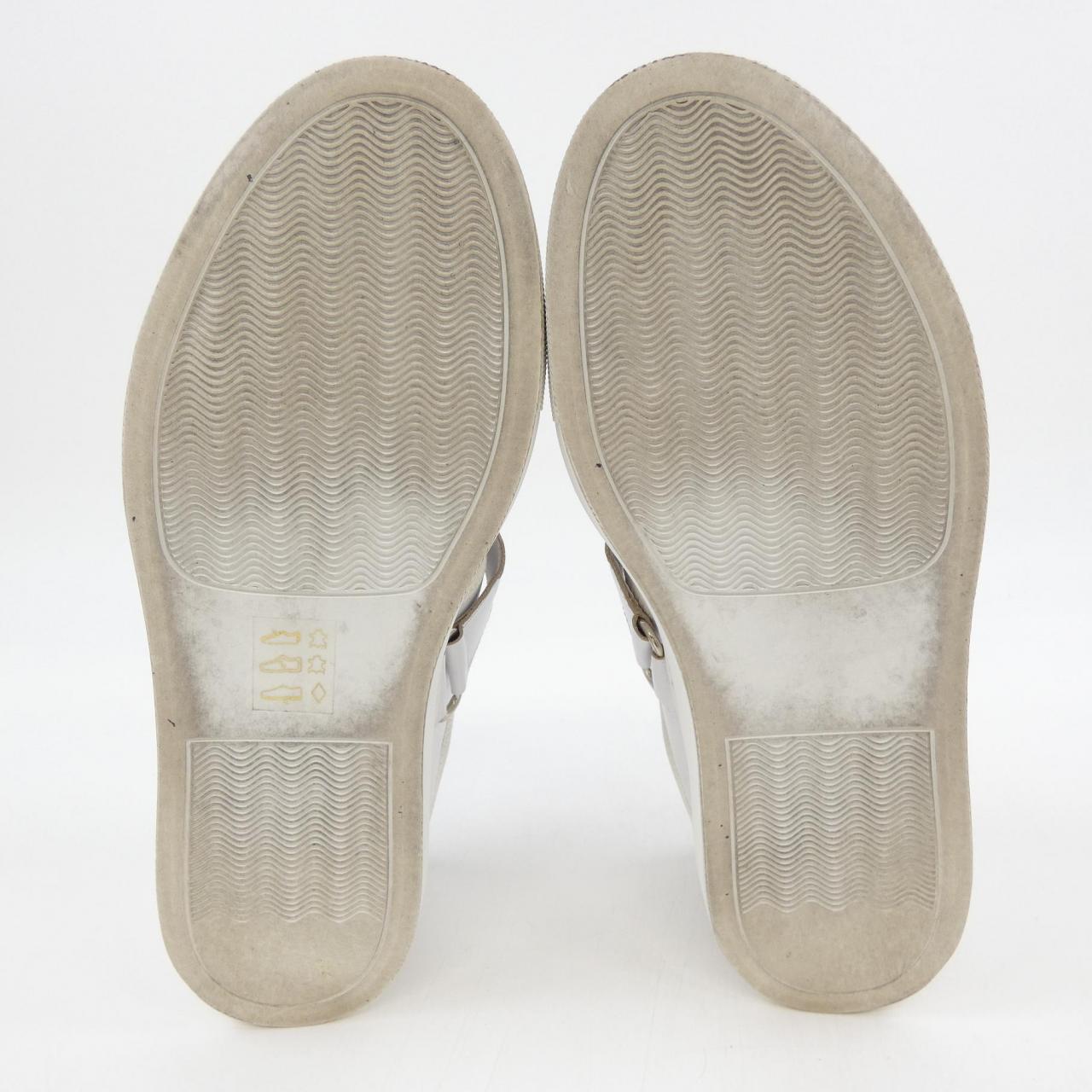 トーガ TOGA スニーカー