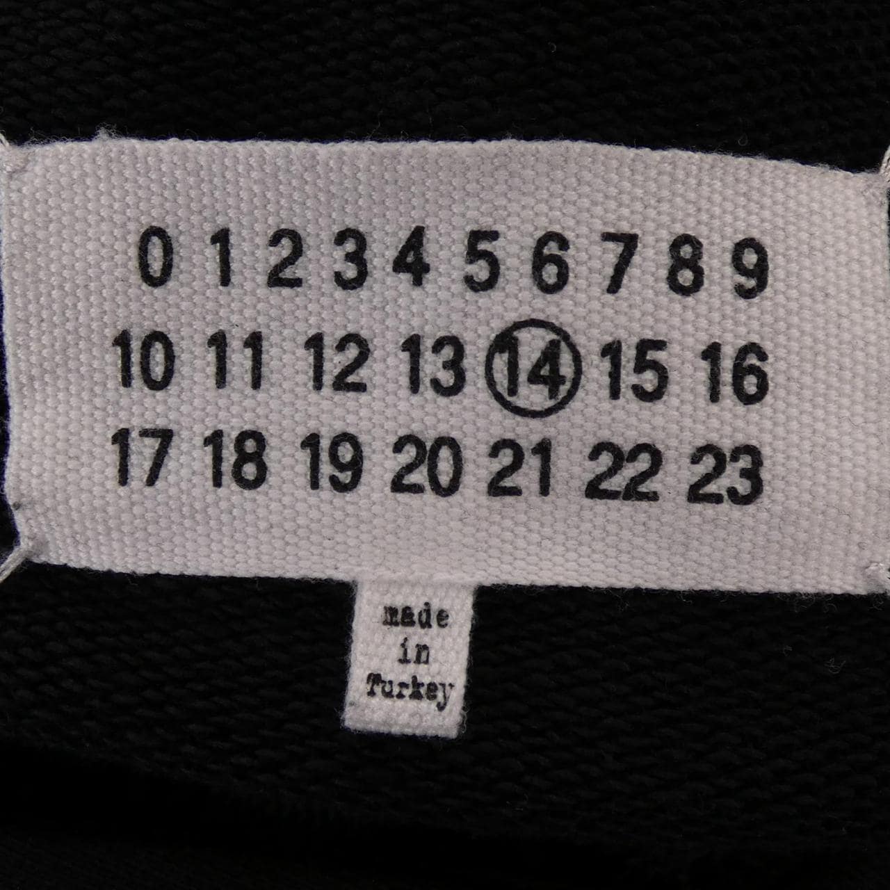 メゾンマルジェラ Maison Margiela S50GU0132 S25443 パーカー