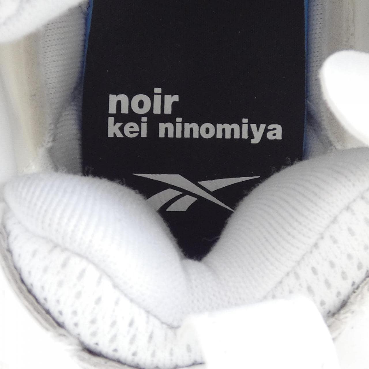 ノワールケイニノミヤ noir kei ninomiya スニーカー