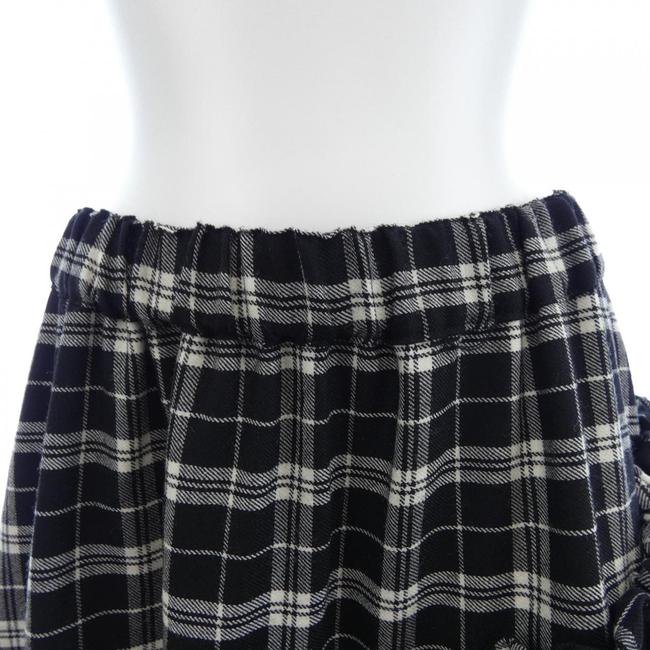 ノワールケイニノミヤ noir kei ninomiya 3N-S010 スカート