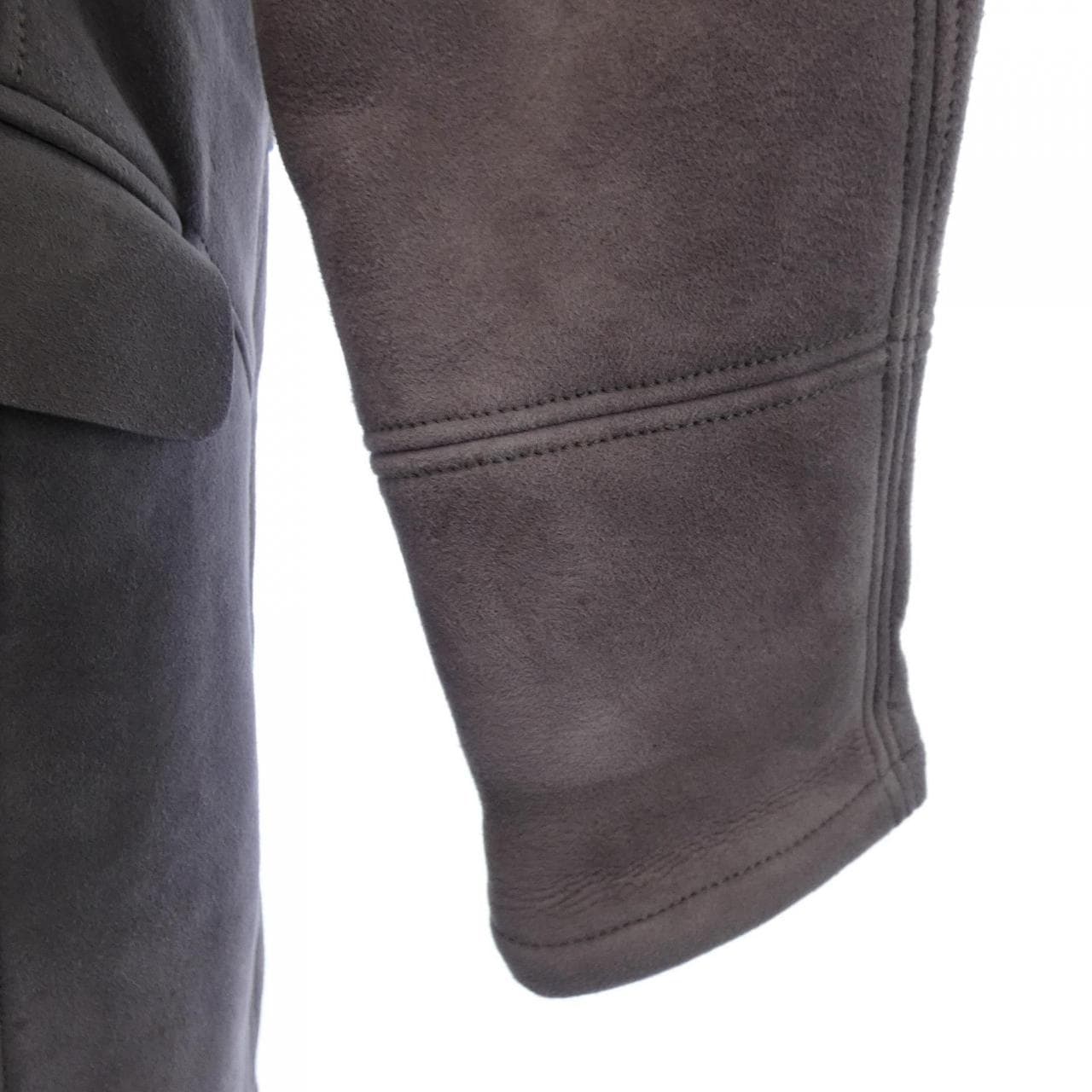 ロロピアーナ Loro Piana FAE6307 ムートンコート