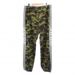 アベイシングエイプ A BATHING APE パンツ