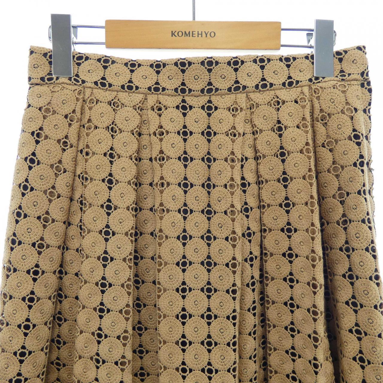 トゥービーシック TO BE CHIC スカート