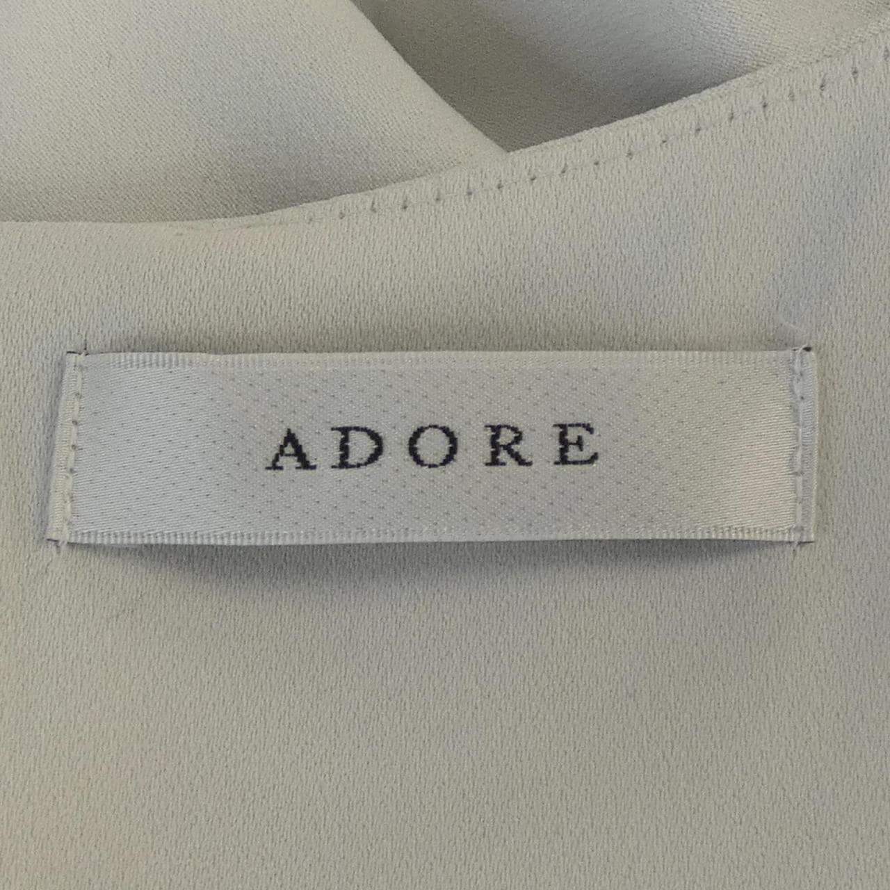 アドーア ADORE ワンピース