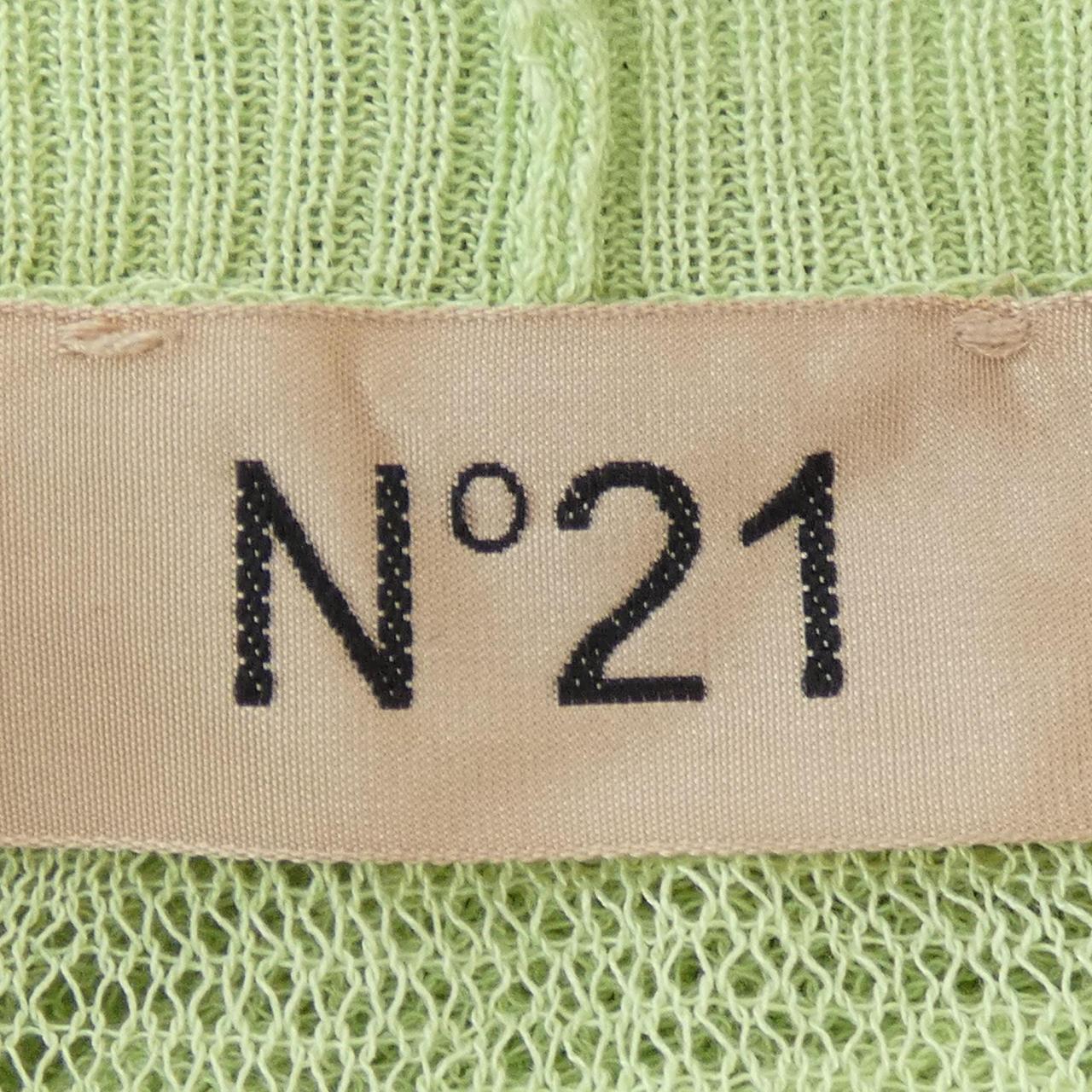 ヌメロヴェントゥーノ N°21 トップス