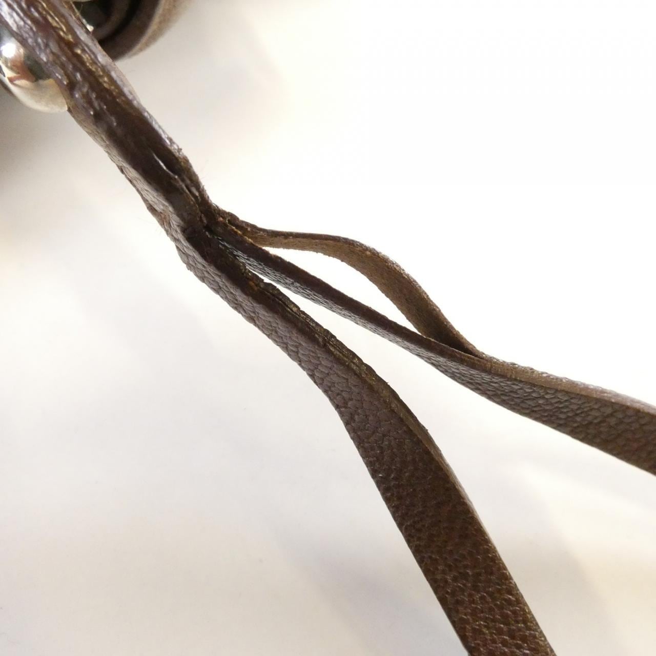 サルヴァトーレフェラガモ 21 6317 ショルダーバッグ