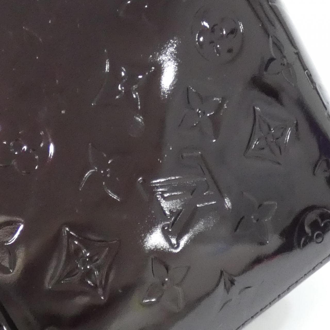 ルイヴィトン ヴェルニ ベルヴュー PM M93585 バッグ