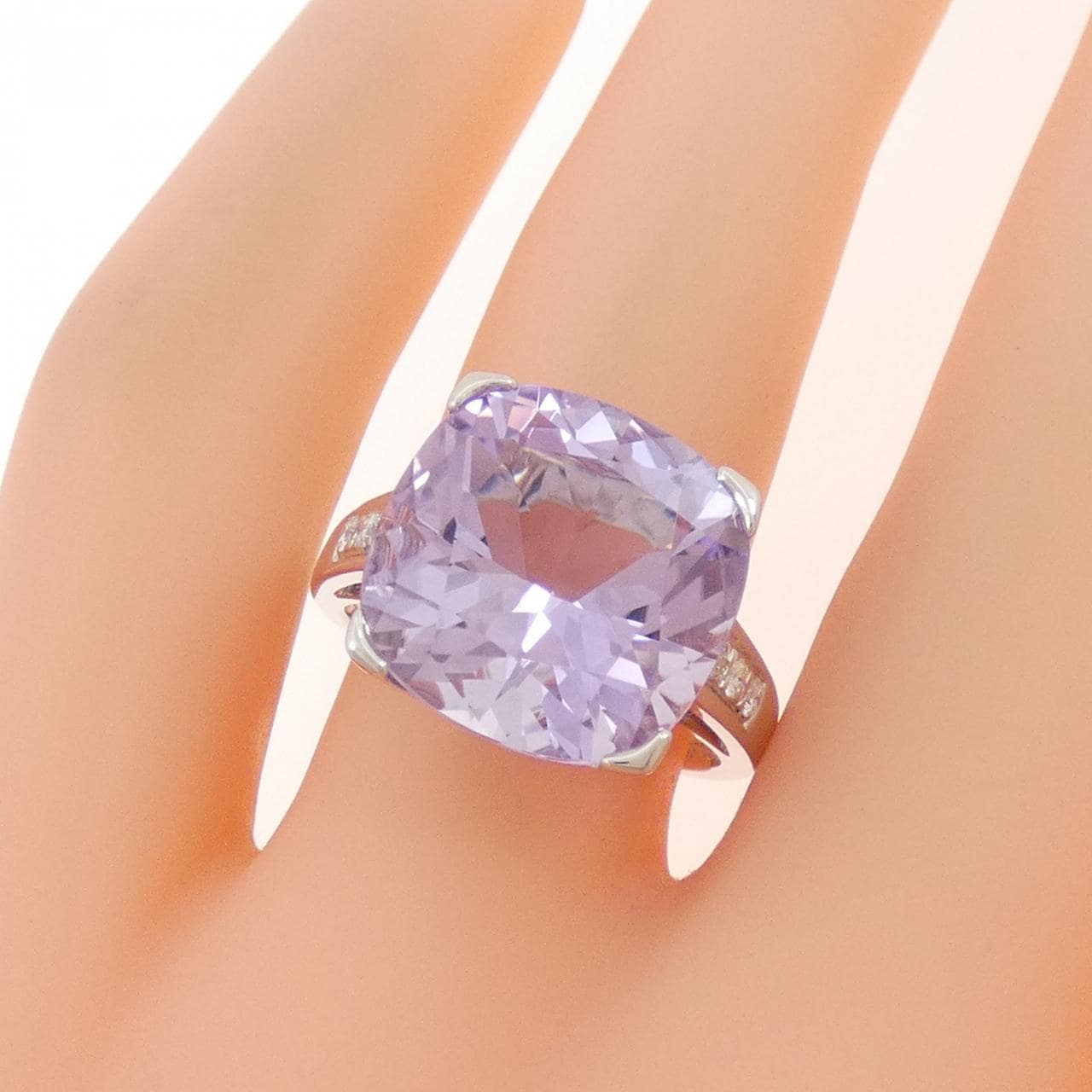 モーブッサン グール ダムール リング