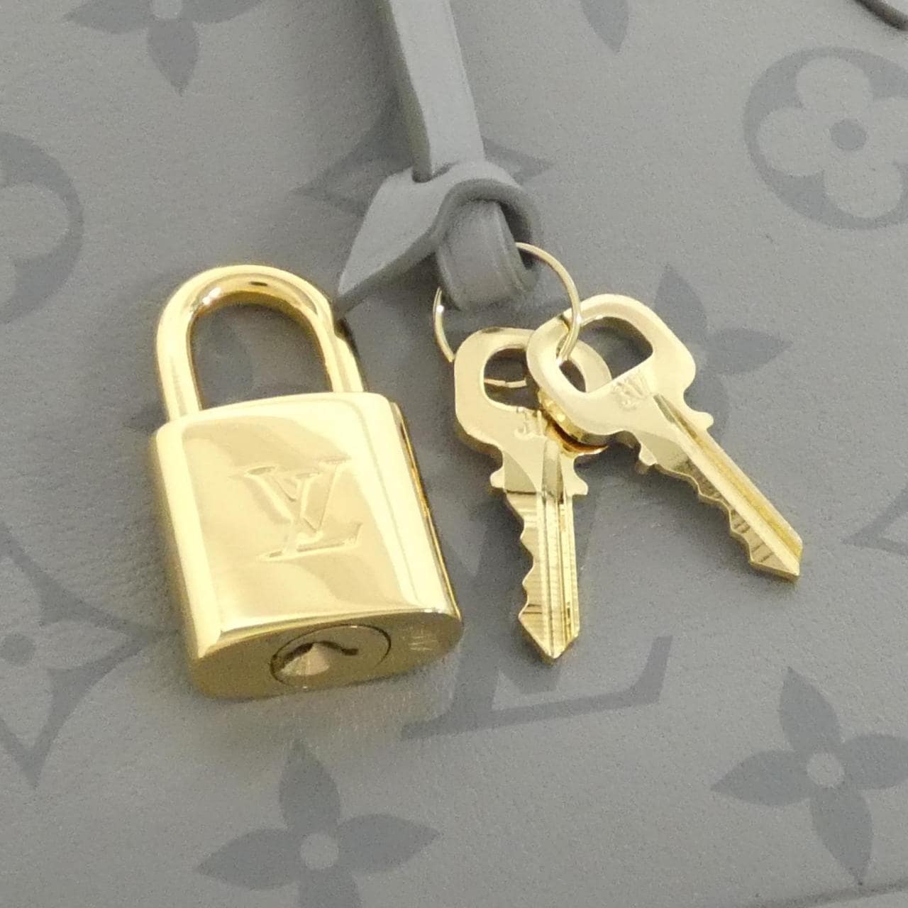 ルイヴィトン モノグラム インク アルマBB M12561 バッグ