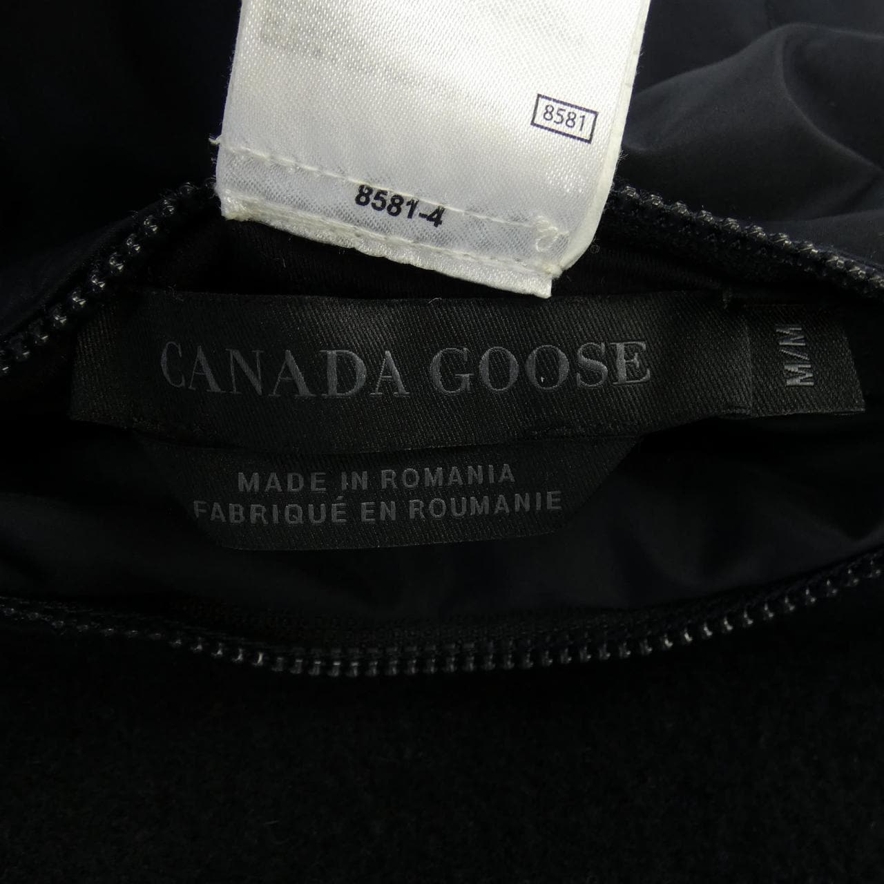 加拿大鵝CANADA GOOSE夾克衫
