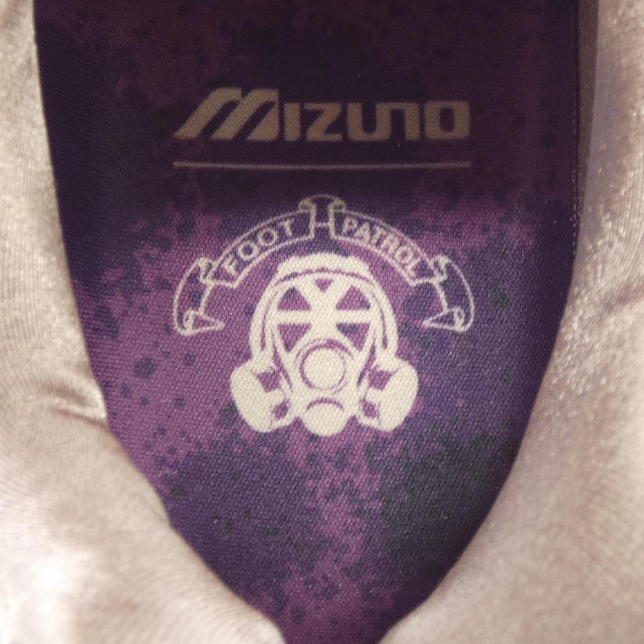 ミズノ MIZUNO スニーカー