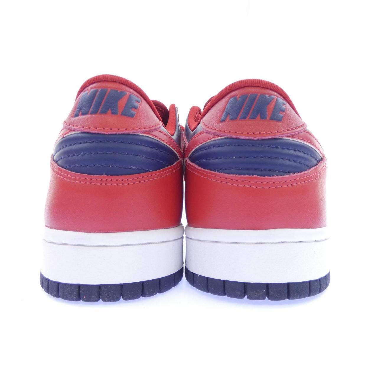 ナイキ NIKE スニーカー