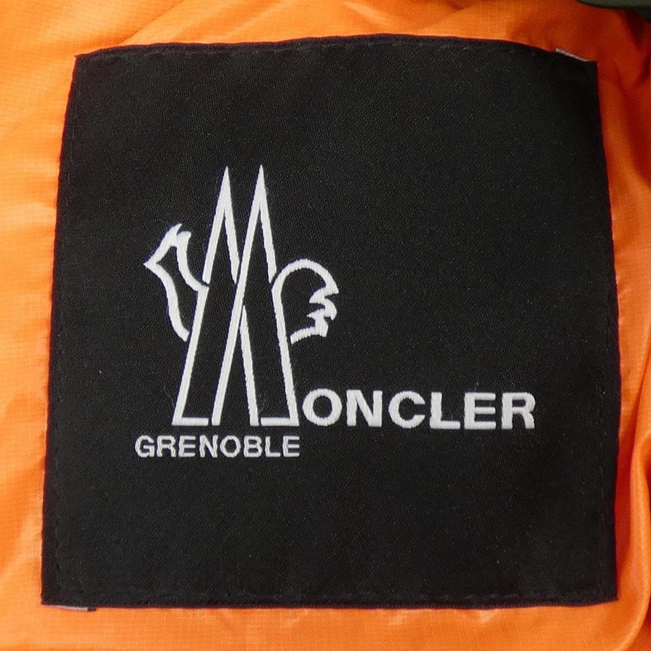 モンクレールグルノーブル MONCLER GRENOBLE ダウンジャケット