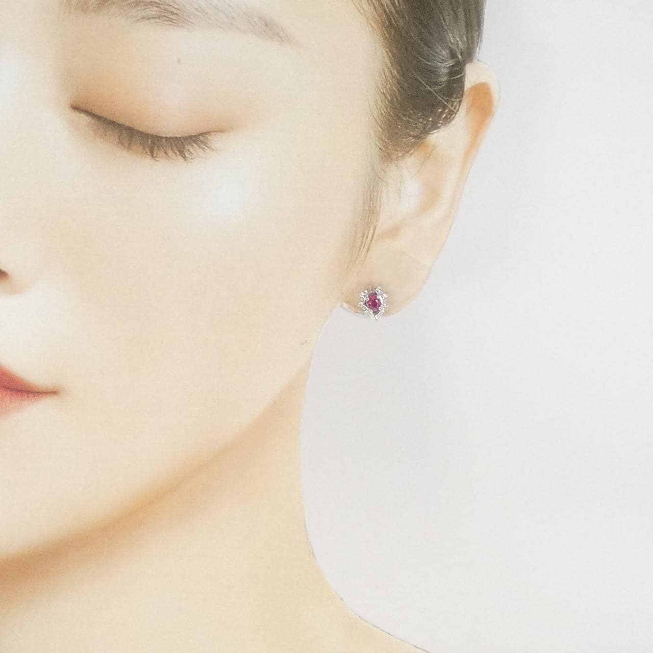 PT900 ルビー ピアス 0.44CT