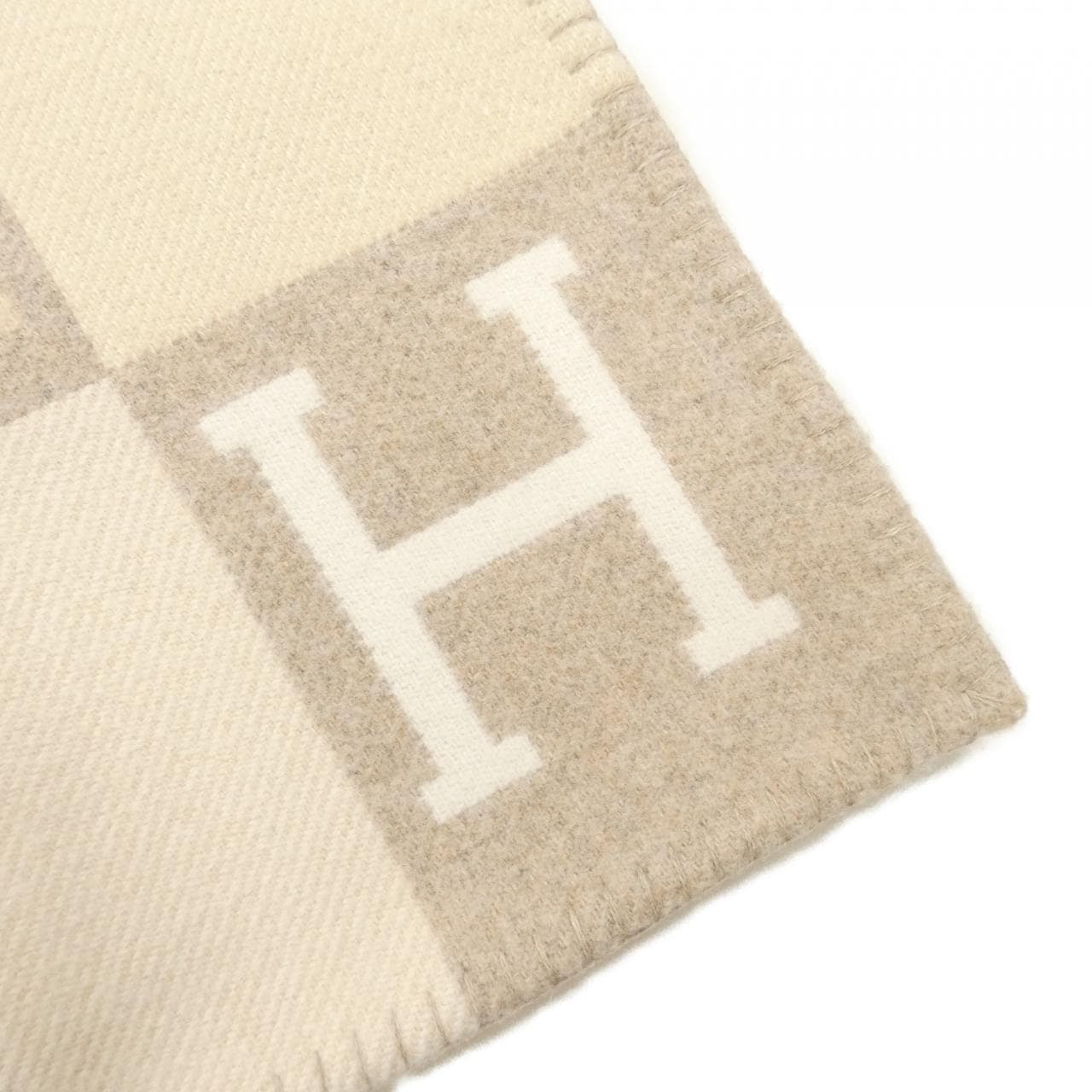 エルメス HERMES アヴァロンⅢ H102665M ブランケット