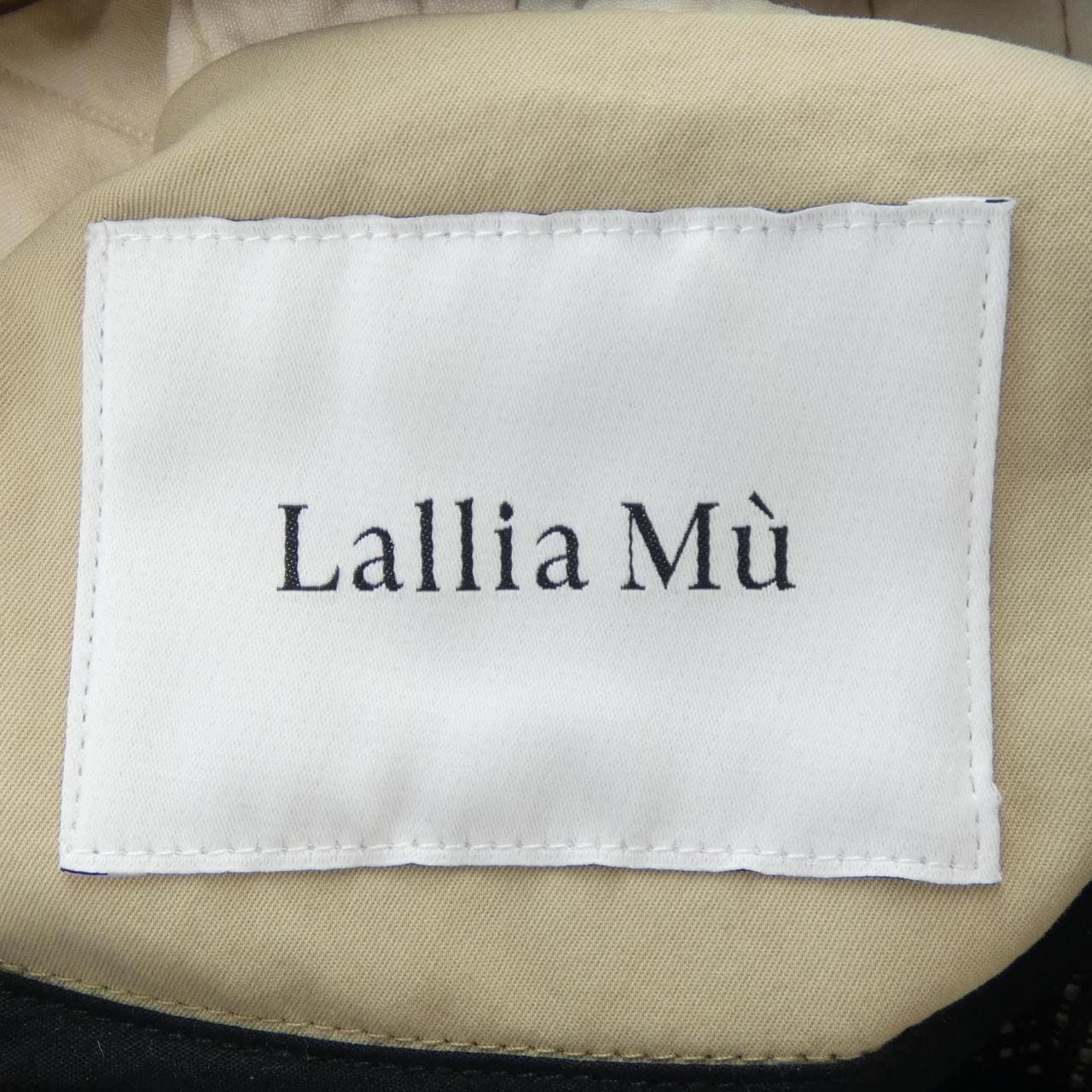 Lallia Mu コート