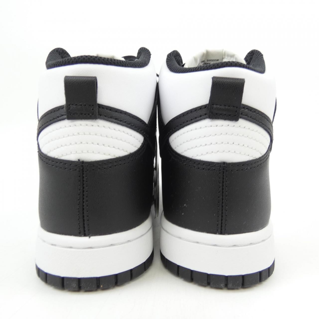 ナイキ NIKE DD1399-105 シューズ