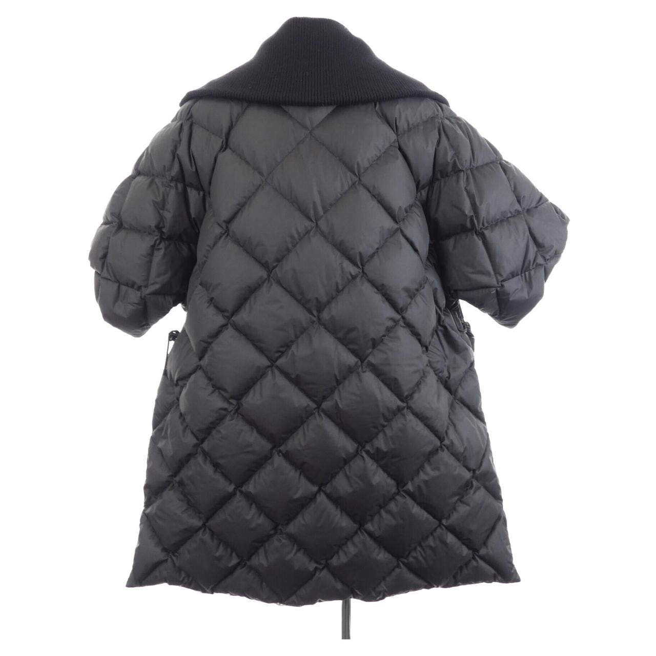 エルメス HERMES LA PROMENADE DU MATIN 2H0160D4 ダウンジャケット