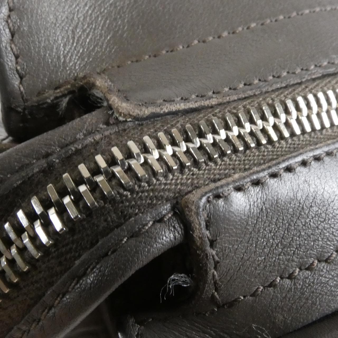 サンローラン ダウンタウン 436832 バッグ