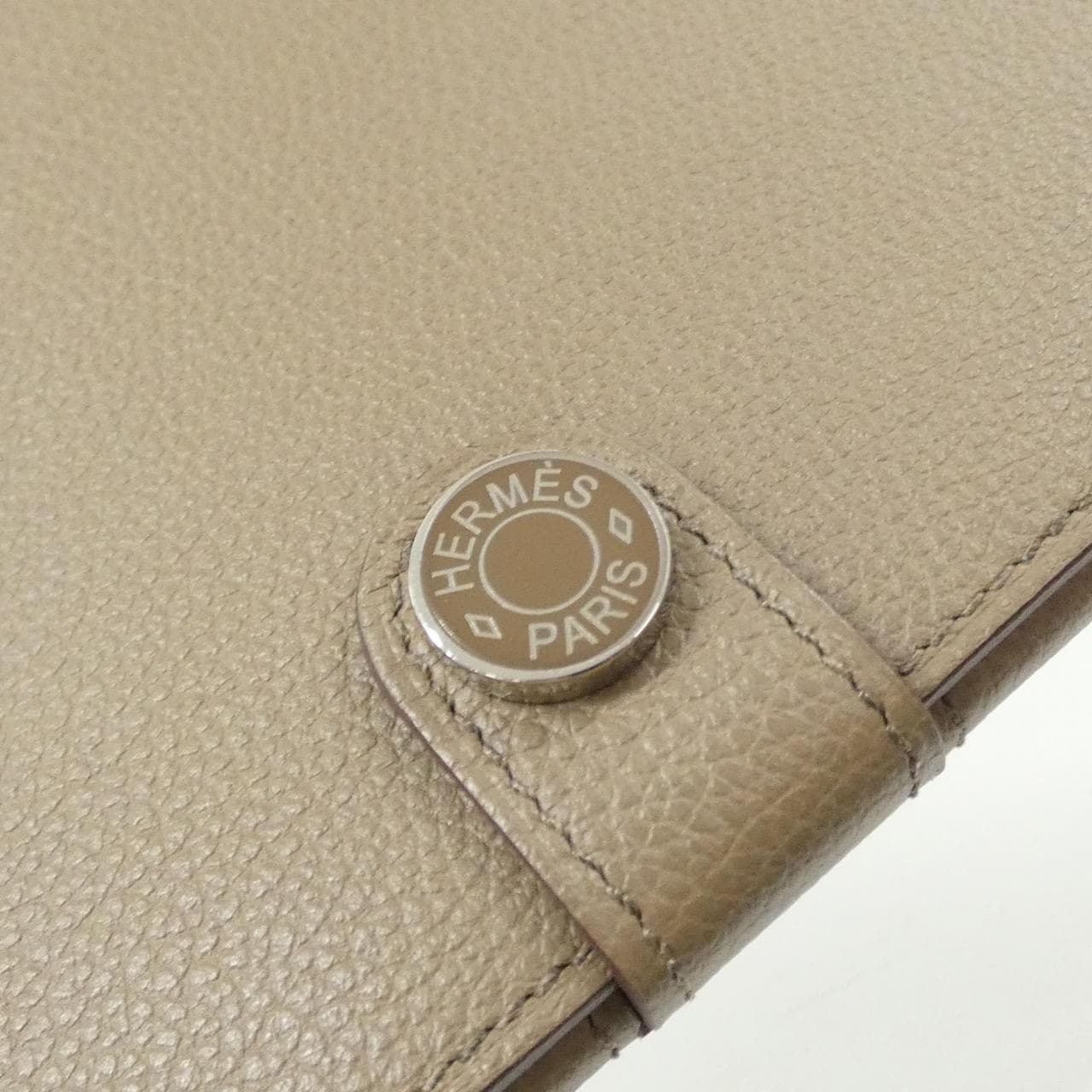 エルメス R.M.S トゥタンマン ヴェルソ 085234CK 札入れ