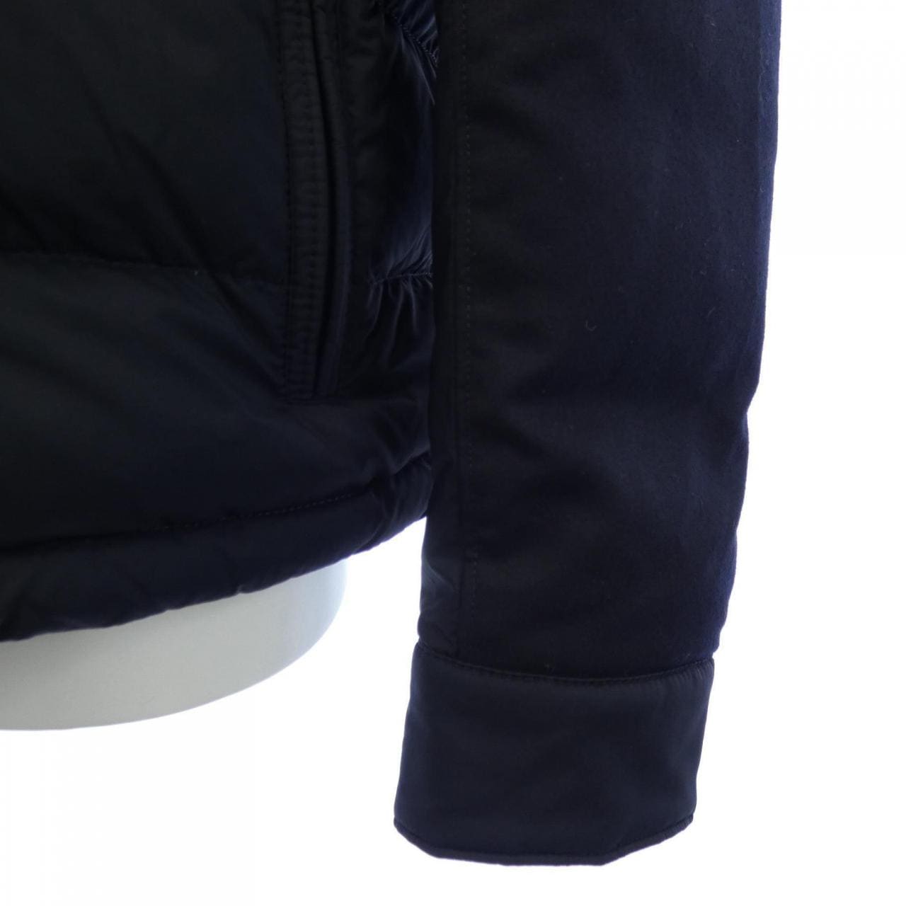 モンクレール MONCLER VALLANTA ダウンジャケット