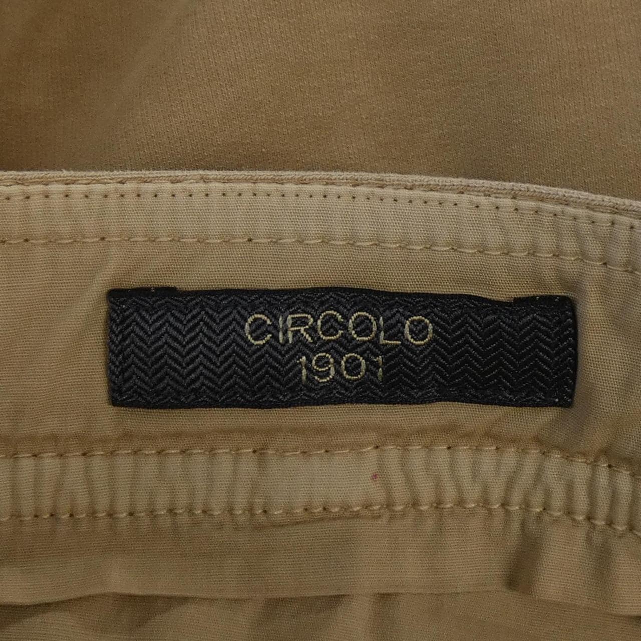 チルコロ 1901 CIRCOLO 1901 パンツ