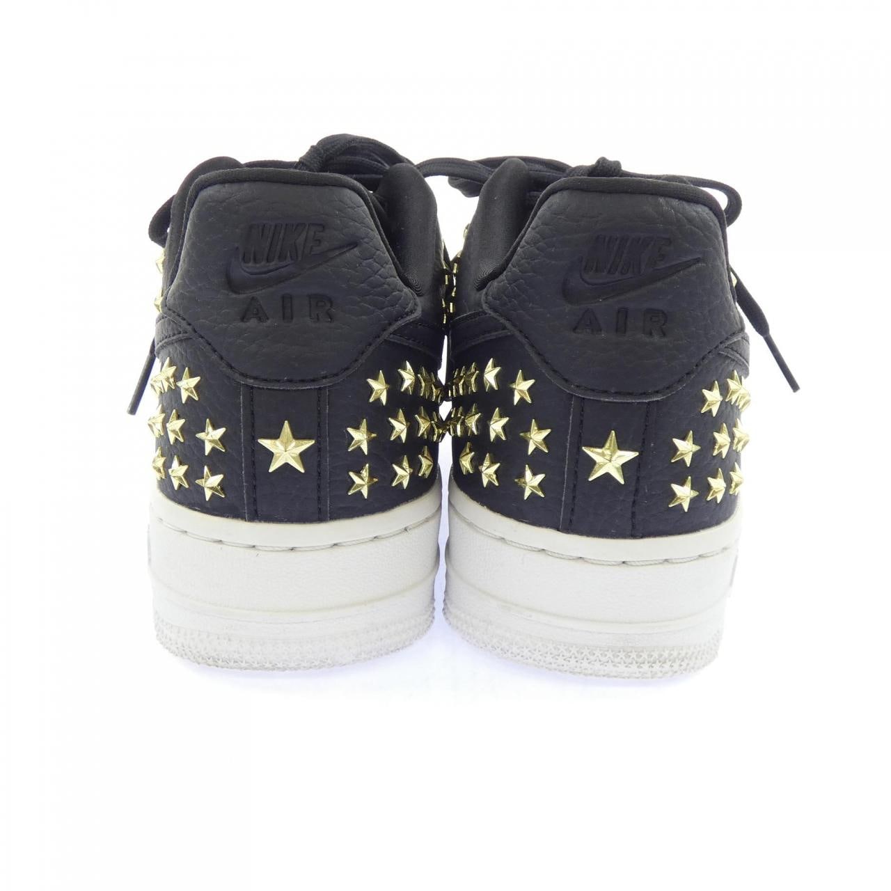 ナイキ NIKE AR0639-100 スニーカー