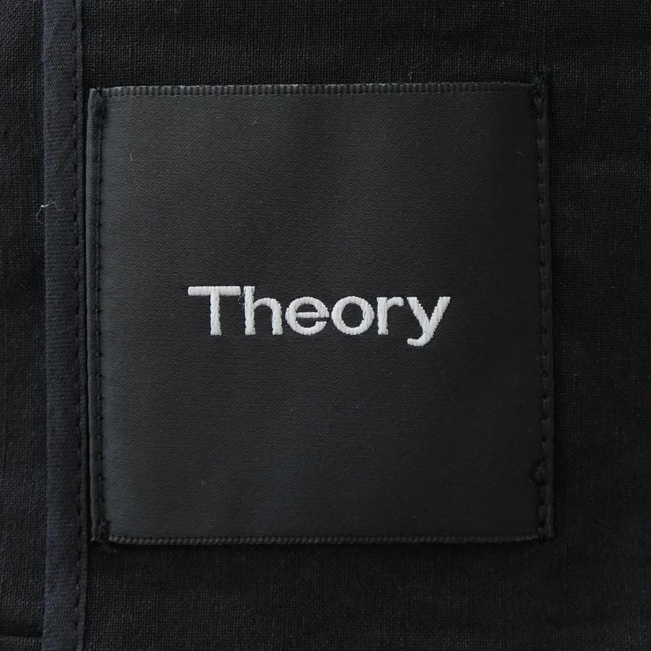 Theory大衣