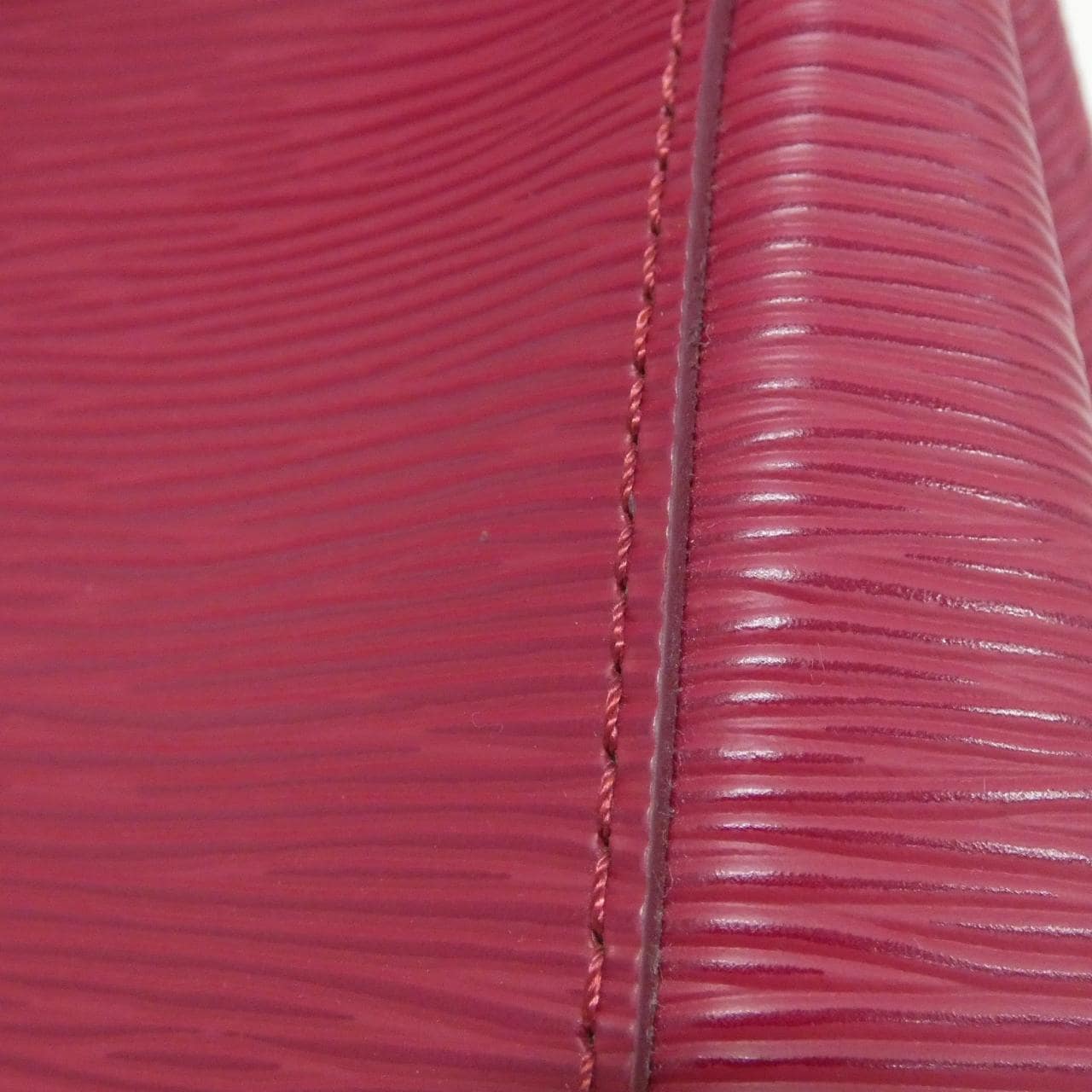 ルイヴィトン エピ マルリー MM M94615 バッグ