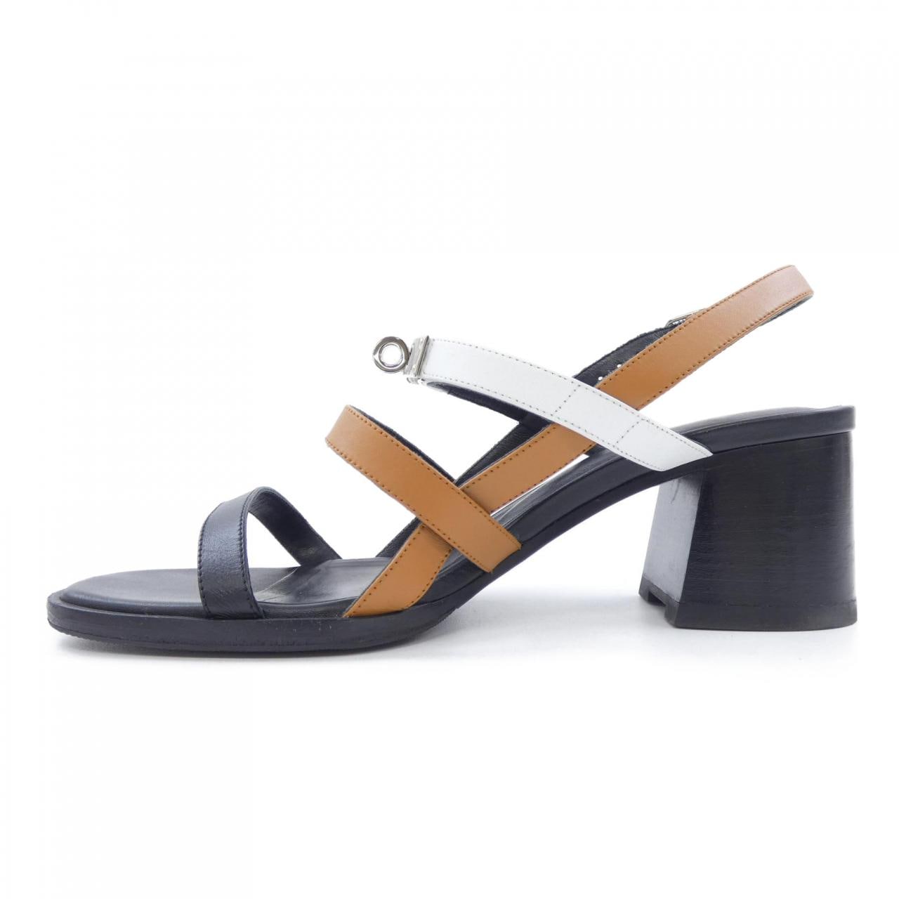 エルメス HERMES イヴ 60 ケリーバックル 221078Z サンダル