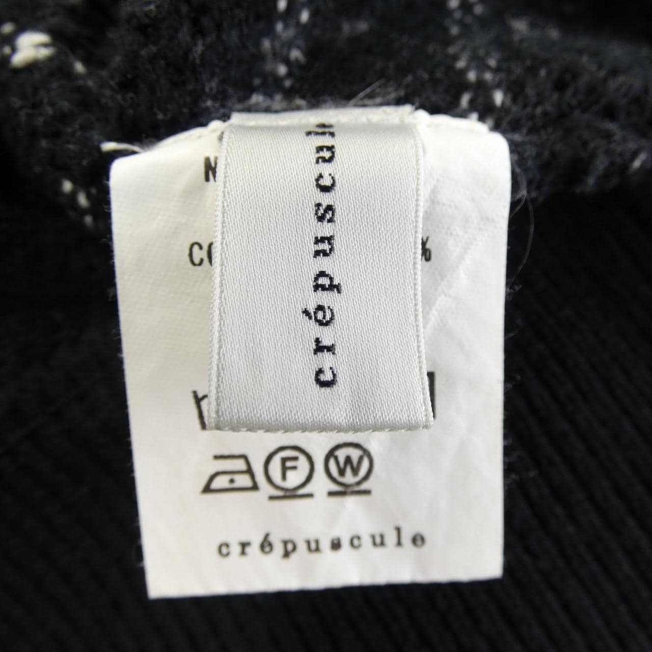 クレスプキュール CREPUSCULE トップス