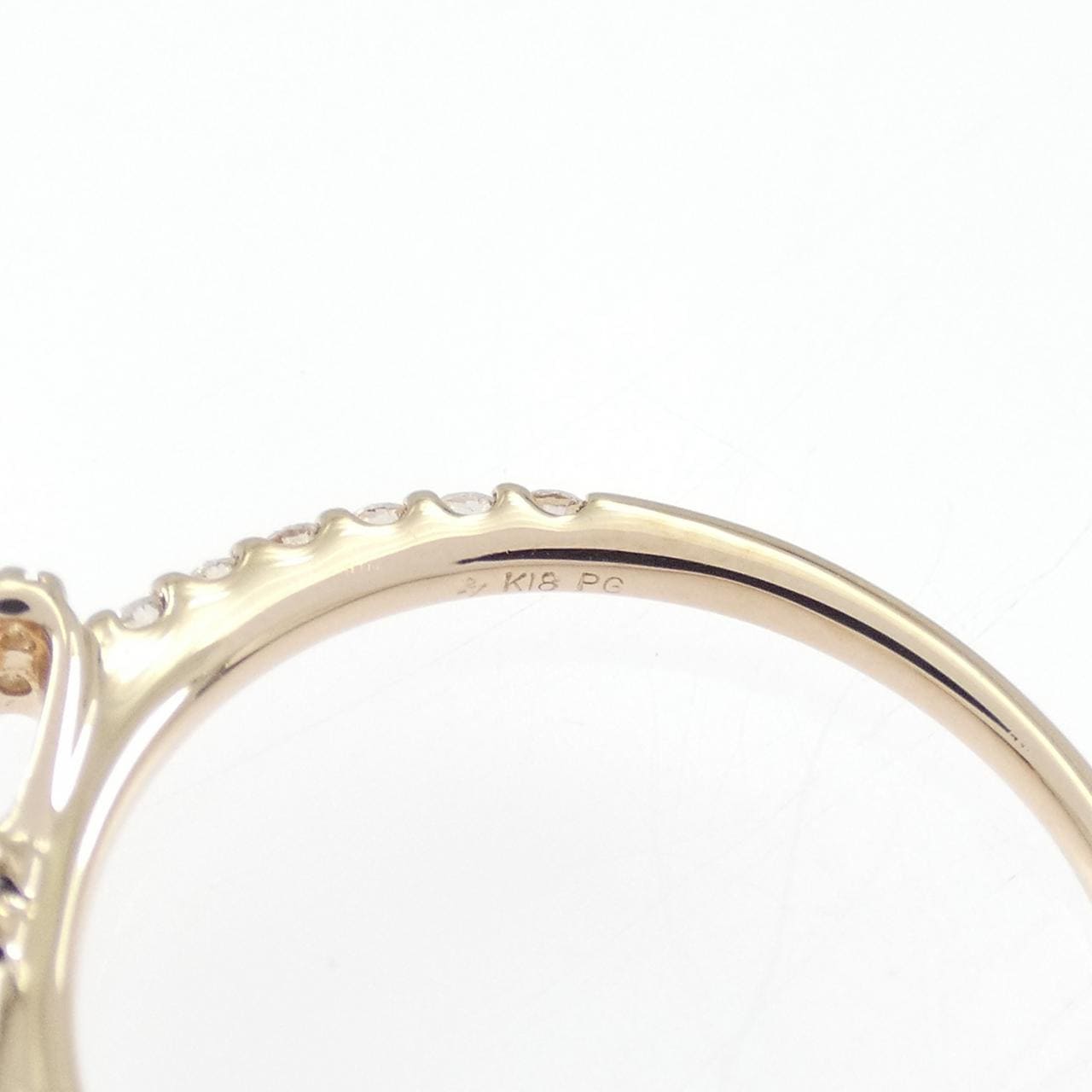 ポンテヴェキオ リボン ダイヤモンド リング 0.30CT