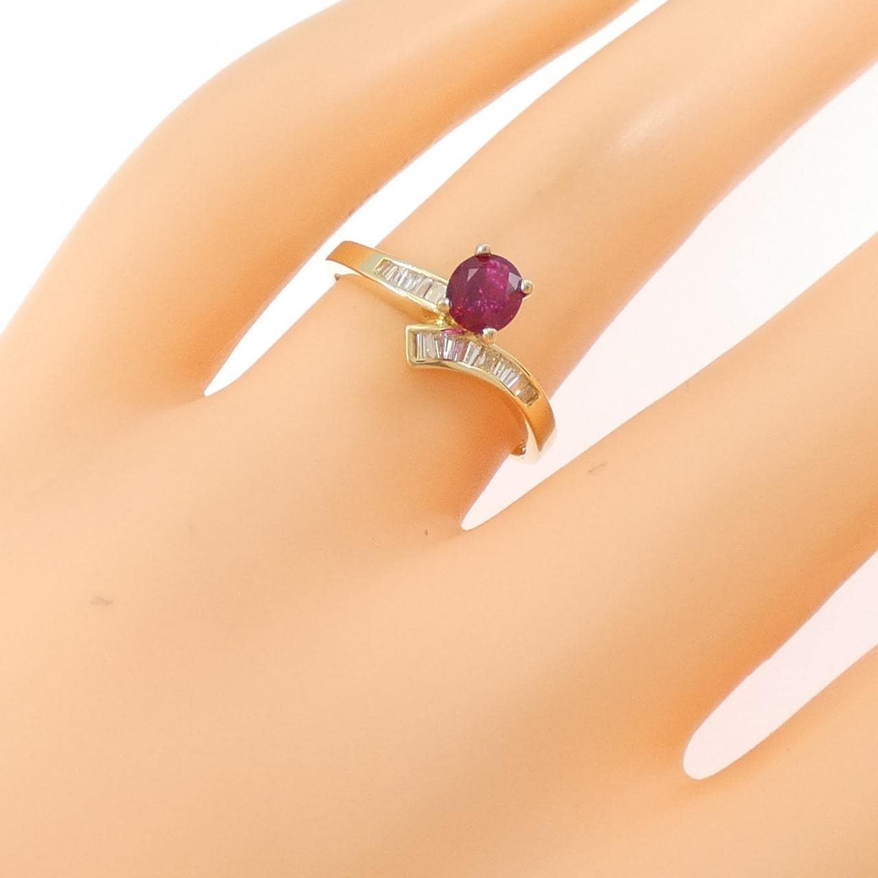K18YG ルビー リング 0.36CT