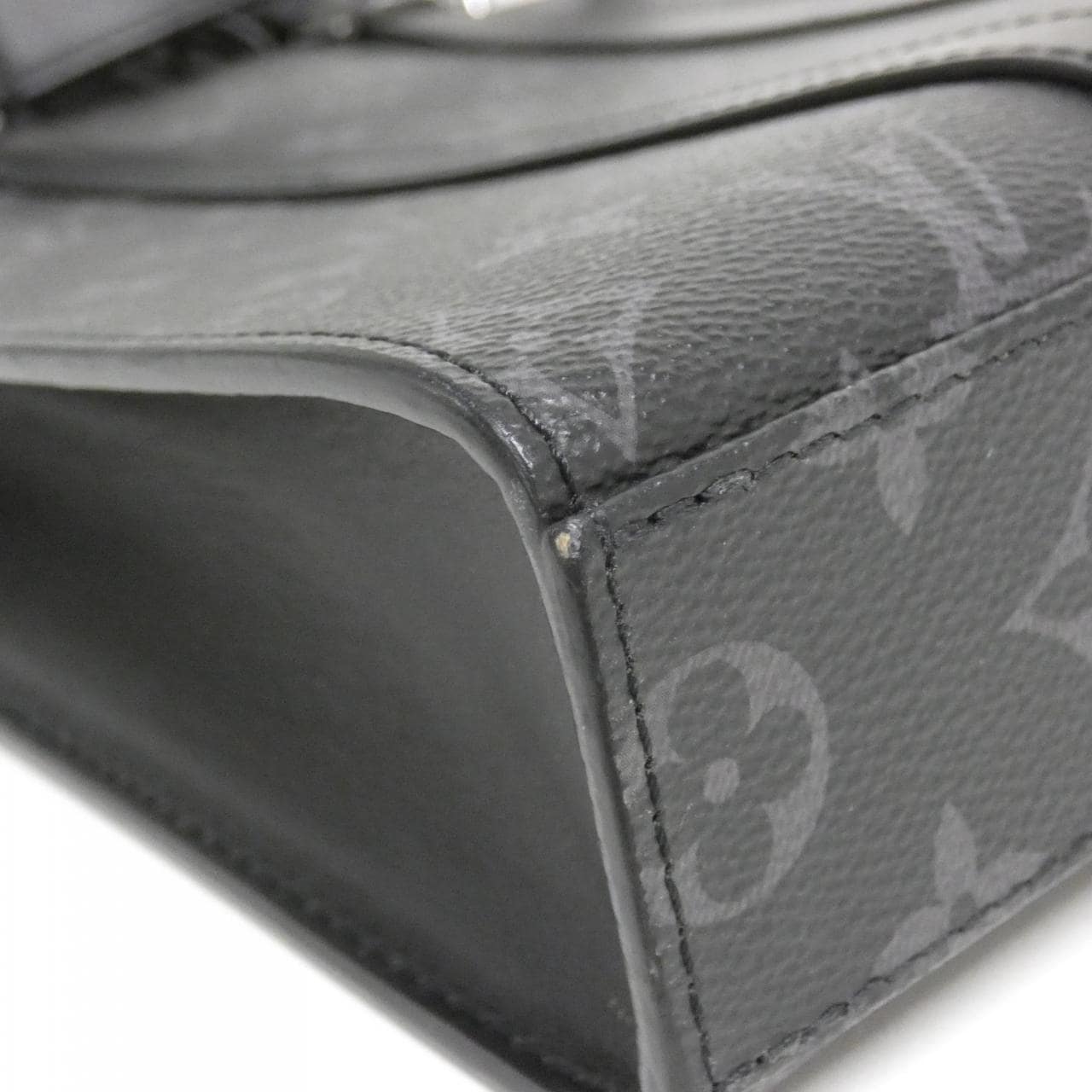 LOUIS VUITTON Monogram Eclipse Sac Plat Cross M46098 Bag
