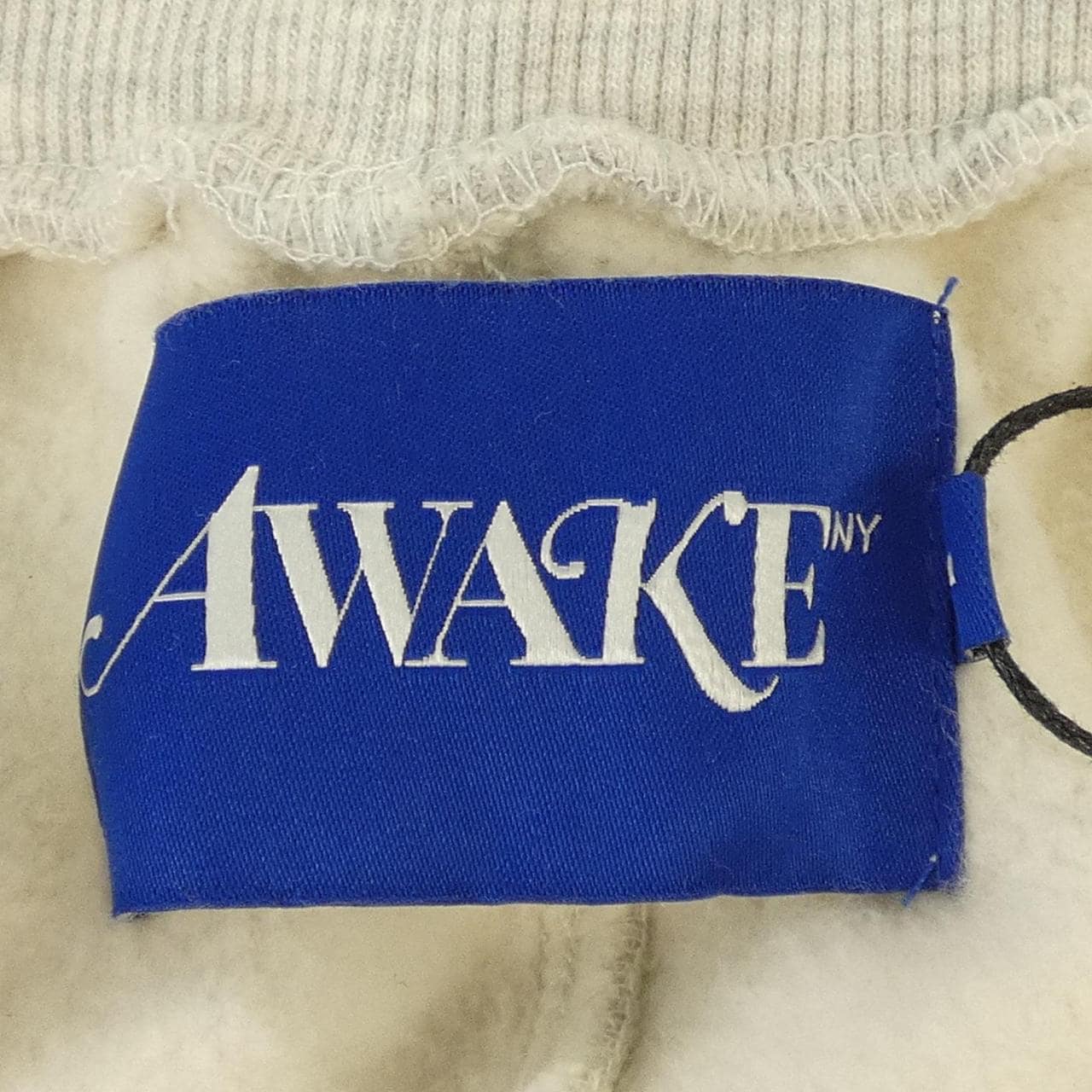 AWAKE パンツ