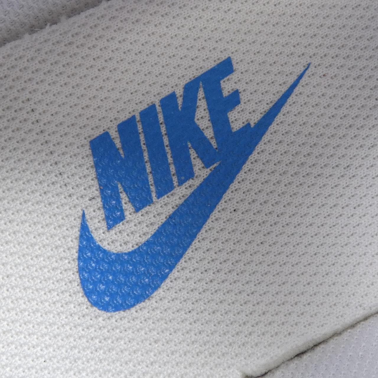 ナイキ NIKE スニーカー