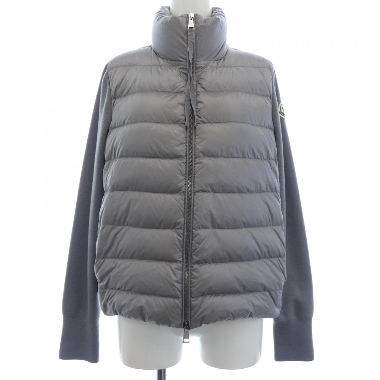 モンクレール MONCLER 20939B00030 ダウンジャケット