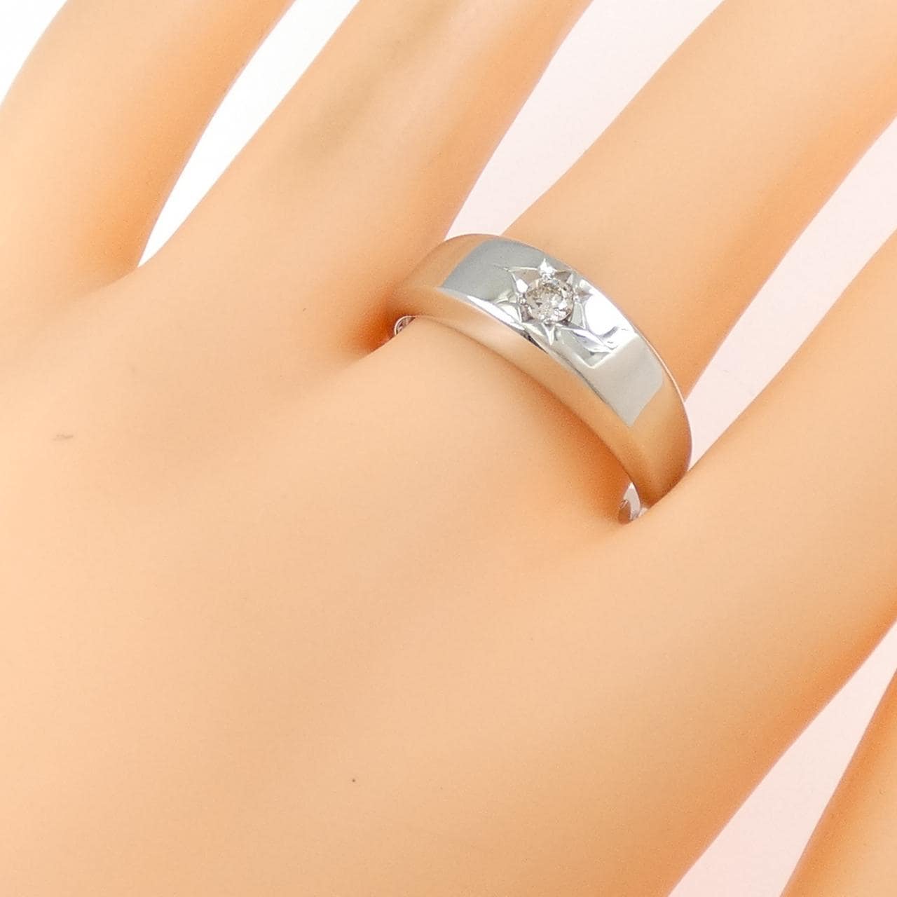 【新品】PT900 ダイヤモンド リング 0.10CT