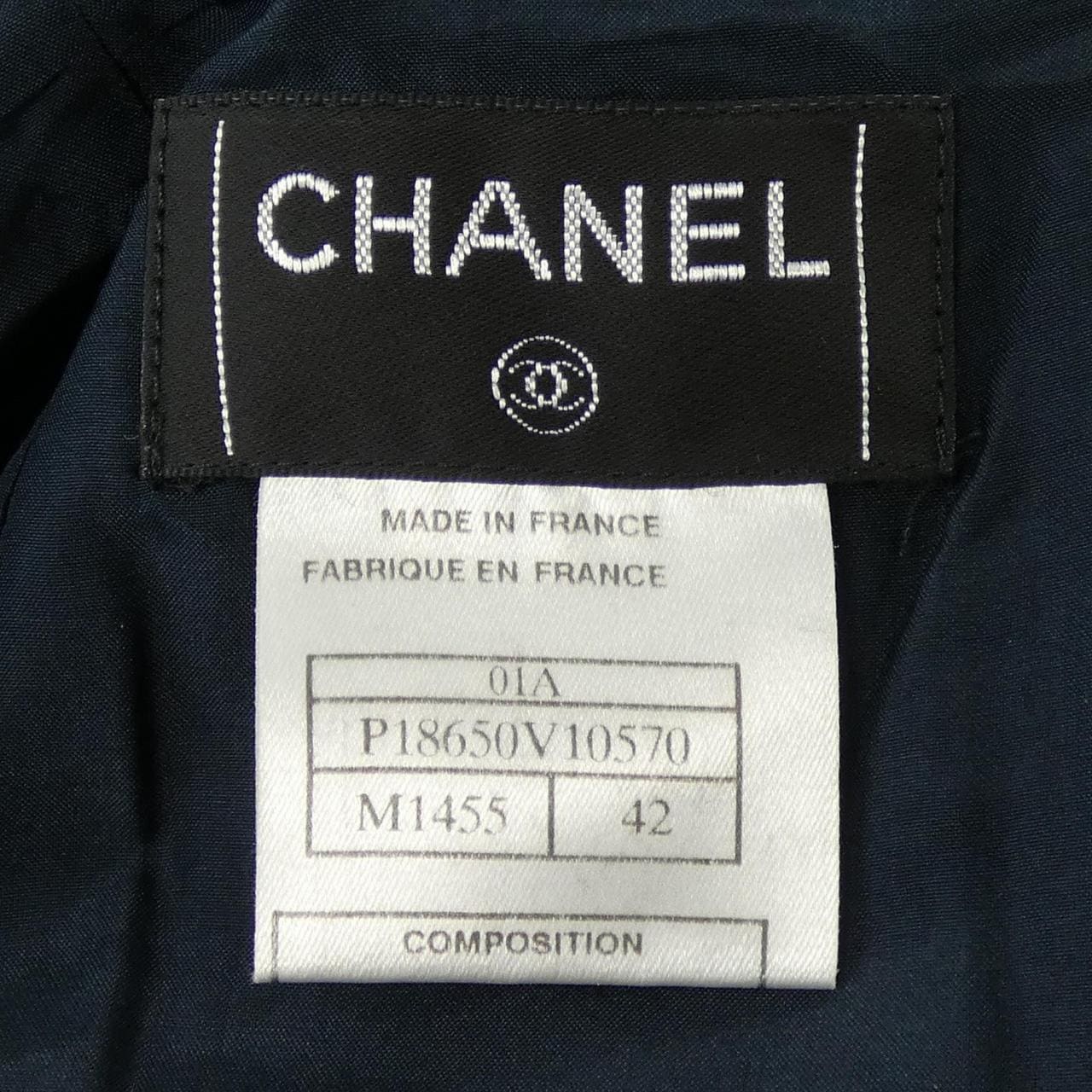 【ヴィンテージ】シャネル CHANEL P18650V10570 01A. スーツ