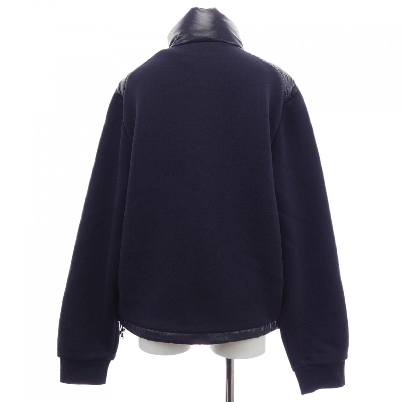 【新品】モンクレール MONCLER 20938G00017 89BG6 ダウンジャケット